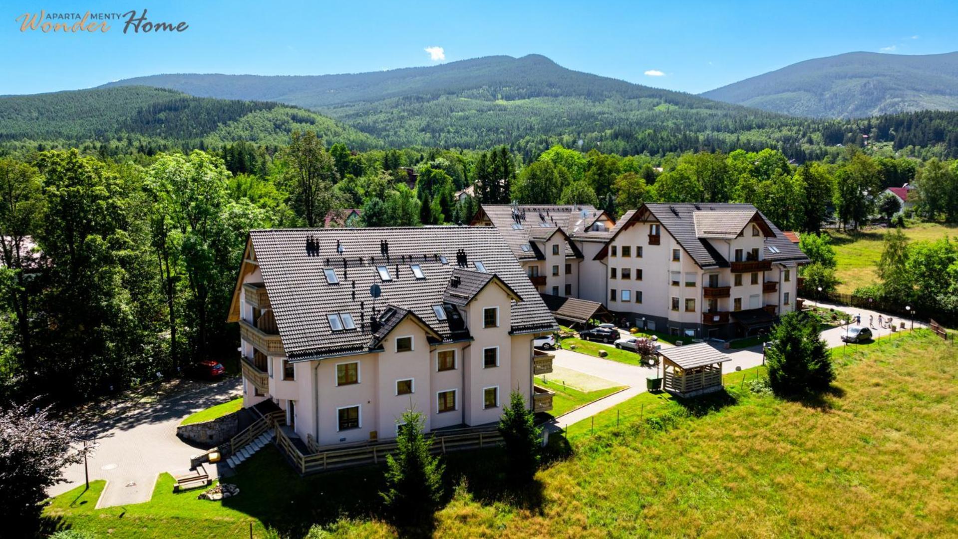 Wonder Home - Apartamenty W Przyziemiu - Cicha Okolica Карпач Экстерьер фото
